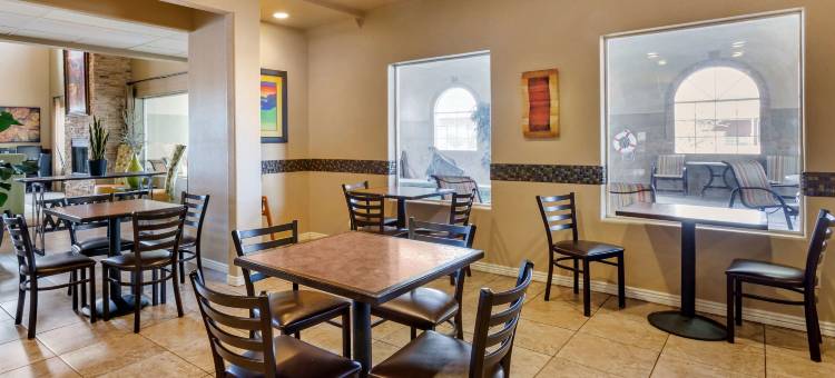 温斯洛贝斯特韦斯特优质酒店(Best Western Plus Winslow Inn)图片