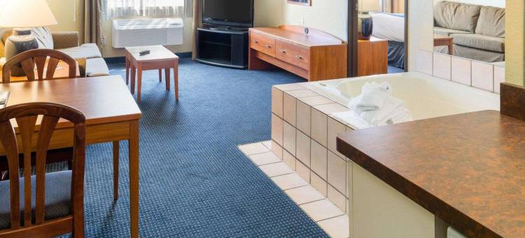 莱克维尔北区品质酒店(Quality Inn Lakeville North)图片