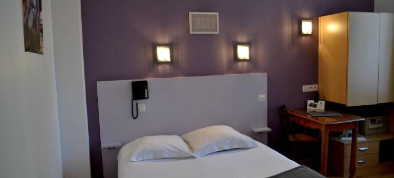 圣皮耶尔大门酒店(Hôtel la Porte Saint Pierre-Logis Hôtel Intra Muros RÉNOVÉ en 2026)图片