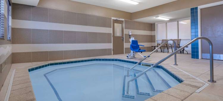 威利斯顿浩枫温德姆公寓(Hawthorn Extended Stay by Wyndham Williston)图片