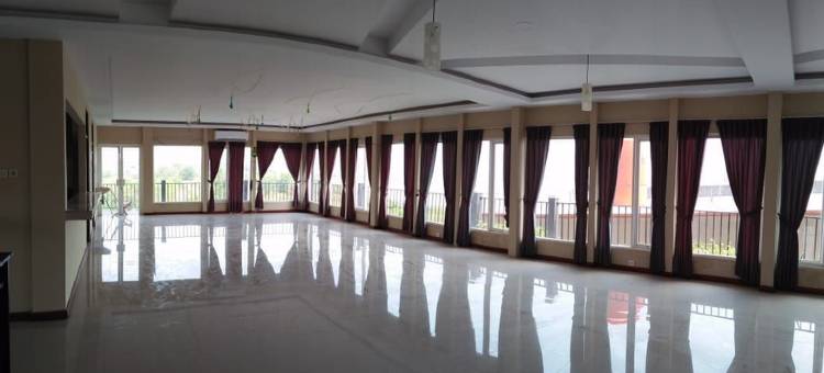 万安海滩酒店(Bandengan Beach Hotel)图片