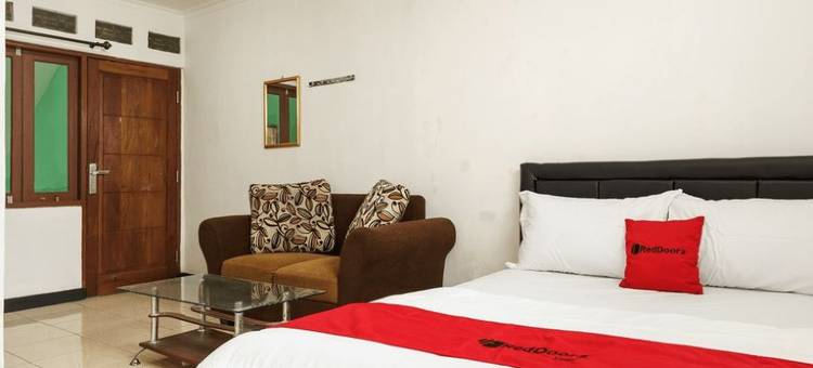 红多兹酒店-近西波哥彭卡克伯格2号(Hotel O Puncak Bogor Near Taman Safari Formerly Hotel Satya Luhur)图片