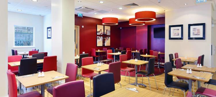 格拉斯哥皇后街旅屋酒店(Travelodge Glasgow Queen Street)图片