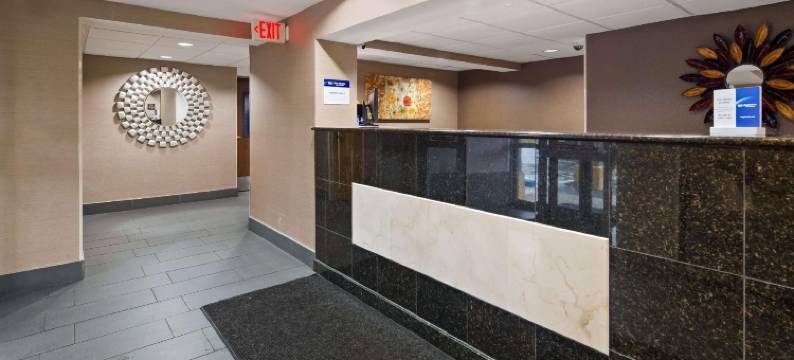 亚迪纳贝斯特韦斯特酒店(Best Western Adena Inn)图片