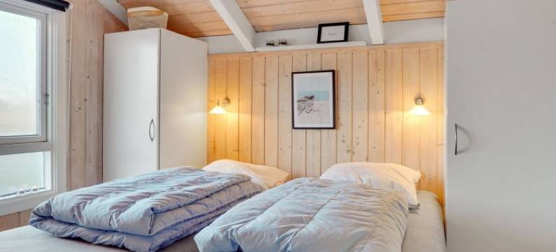 "Nilsa" - 400m from the Sea图片