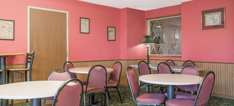 西欧克莱尔西温德姆戴斯酒店(Days Inn by Wyndham West-Eau Claire)图片