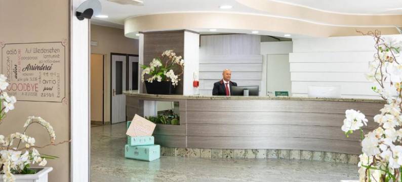 里沃利酒店(Rivoli Hotel)图片