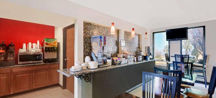 费耶特维尔温德姆速8酒店(Super 8 by Wyndham Fayetteville)图片