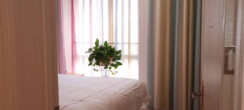 木遇清风方特窦圌山九皇山佛爷洞公寓(江彰大道南段分店)图片