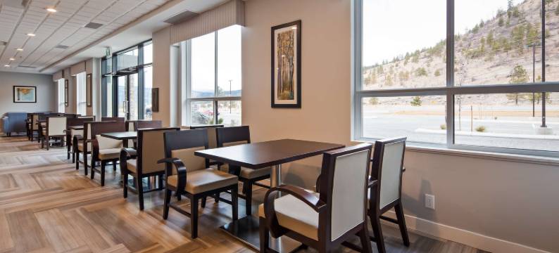 梅里特贝斯特韦斯特优质酒店(Best Western Plus Merritt Hotel)图片