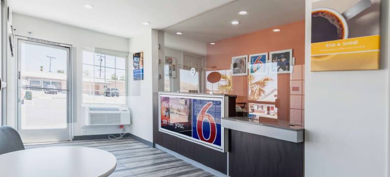 加利福尼亚州66号公路巴斯托6号汽车旅馆(Motel 6 Barstow, CA - Route 66)图片