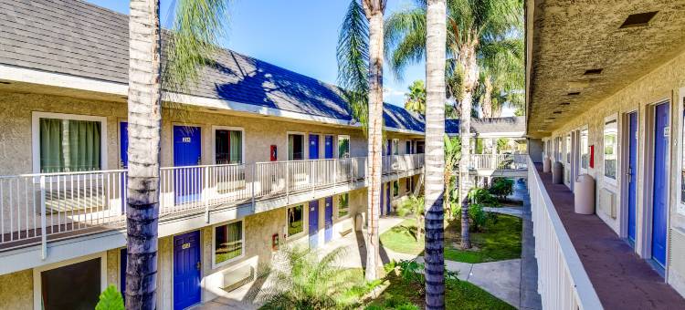 里布南6号汽车旅馆(Motel 6 Riverside, CA - South)图片