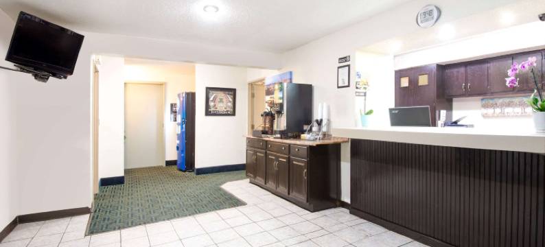 温德姆速8-匹兹堡PA机场/大学区(Super 8 by Wyndham Pittsburgh PA Airport/University Area)图片