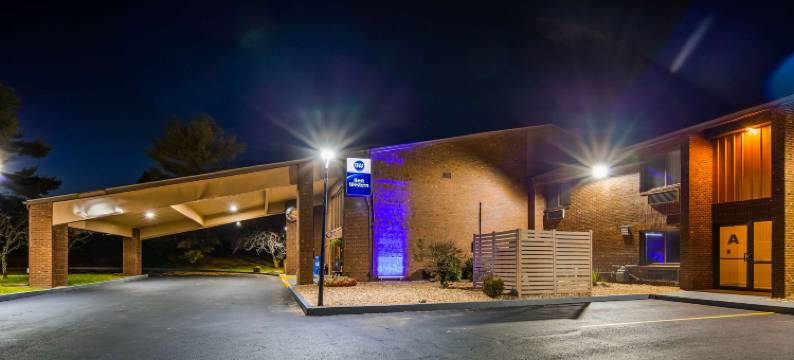 谢尔比维尔小屋贝斯特韦斯特酒店(Best Western Shelbyville Lodge)图片