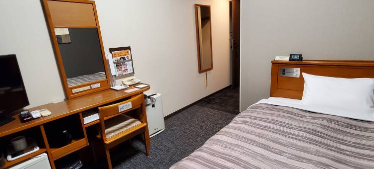 露樱酒店龟山交流道口店(Hotel Route-Inn Kameyama Inter)图片