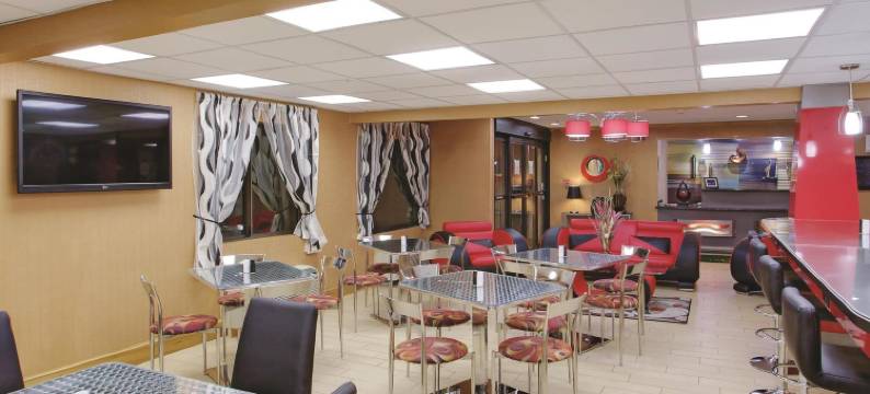 罗阿诺克塞勒姆拉昆塔温德姆酒店(La Quinta Inn & Suites by Wyndham Roanoke Salem)图片