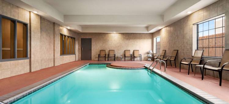 威奇托福尔斯温德姆呗盟酒店(Baymont by Wyndham Wichita Falls)图片