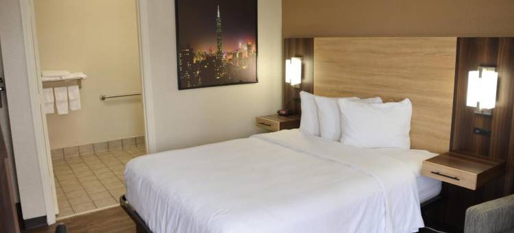 桑蒂温德姆呗盟酒店(Baymont by Wyndham Santee)图片