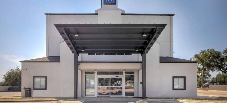 德克萨斯雪松公园 6 号汽车旅馆(Motel 6 Cedar Park, TX)图片