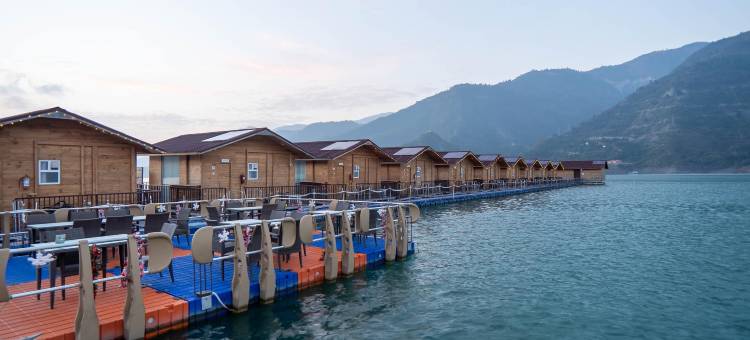 ROI浮动小屋和生态客房酒店(Le Roi Floating Huts & Eco Rooms Tehri)图片