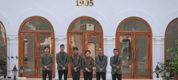 一座豪宅(A Mansion)图片