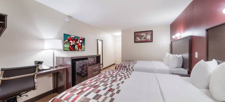 登顿红顶套房酒店(Red Roof Inn & Suites Denton)图片