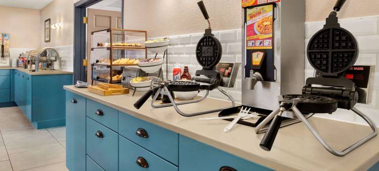 丽笙爱荷华州迪科拉乡村套房酒店(Country Inn & Suites by Radisson, Decorah, IA)图片