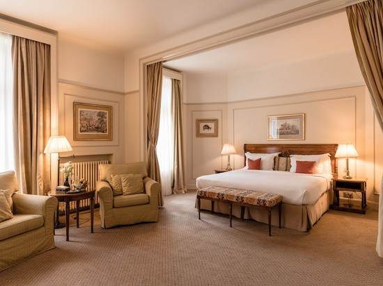 布鲁塞尔广场酒店