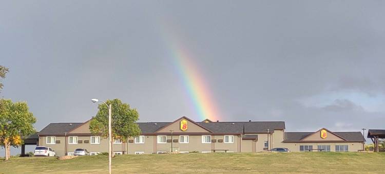 张伯伦温德姆速8酒店(Super 8 by Wyndham Chamberlain SD)图片