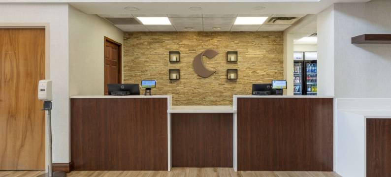 勒维尔坎伯兰舒适套房酒店(Comfort Inn & Suites LaVale - Cumberland)图片