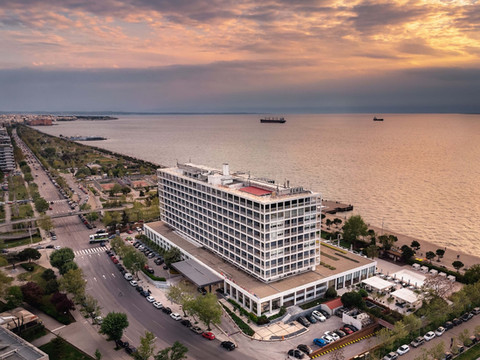 Makedonia Palace