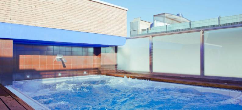 阿拉贡美食摄政酒店(Num Hotel)图片