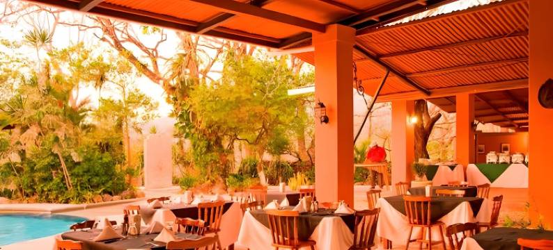 瓜齐佩林庄园火山牧场农场酒店及温泉(Hacienda Guachipelin Volcano Ranch Hotel & Hot Springs)图片