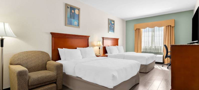 品质酒店及套房麦卡莱斯特69号公路(Quality Inn & Suites McAlester on Hwy 69)图片