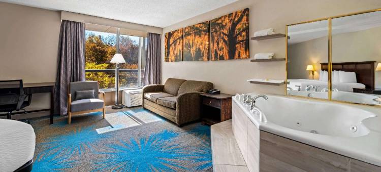 迪比克温德姆戴斯酒店(Days Inn by Wyndham Dubuque)图片