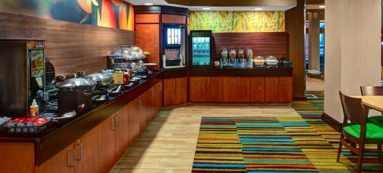 安尼斯顿牛津万豪万枫套房酒店(Fairfield Inn & Suites by Marriott Anniston Oxford)图片