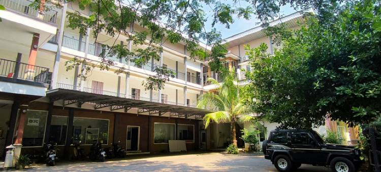 万安海滩酒店(Bandengan Beach Hotel)图片