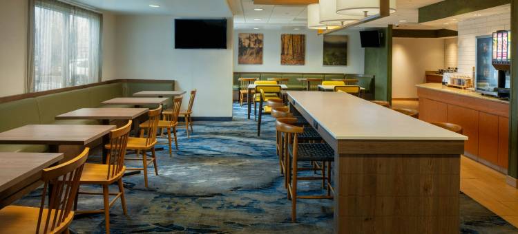 杰克逊机场万枫酒店(Fairfield Inn & Suites Jackson Airport)图片