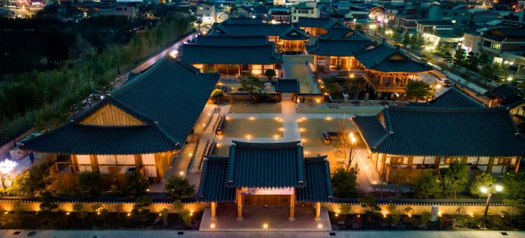 Kensington的南元溪韩屋(Hanok Stay Namwonyechon by Kensington)图片