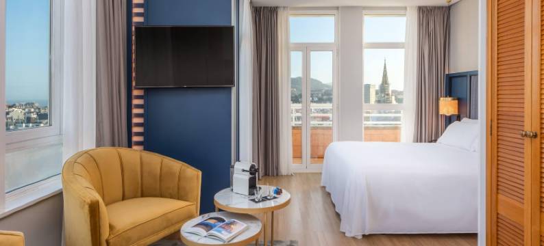 圣塞巴斯蒂安奥利美利亚怡思得酒店(INNSiDE by Meliá San Sebastian Orly)图片