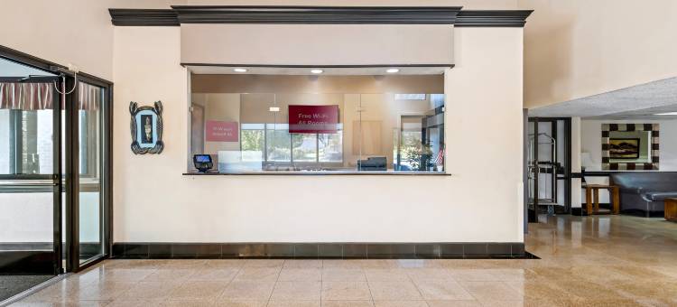 夏洛特大学红顶酒店(Red Roof Inn Charlotte - University)图片