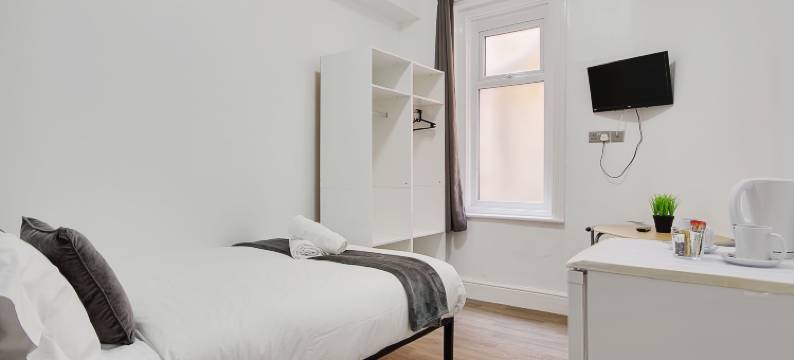 蔚蓝海滩酒店(Azure Beach Hotel)图片