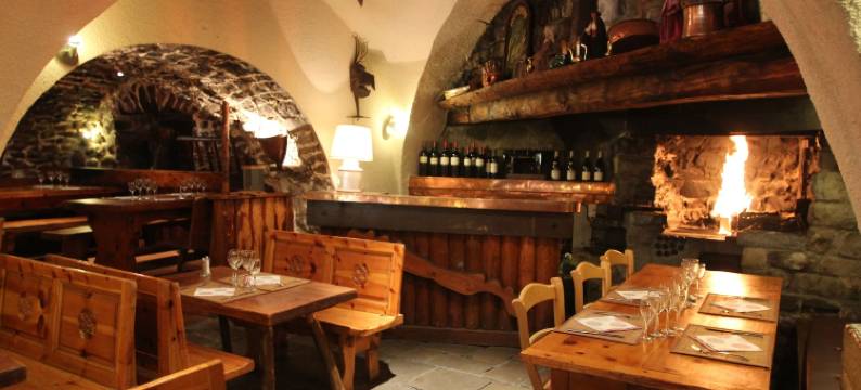 洛吉斯莱斯奥塔内斯酒店及水疗中心(Logis Hôtel & Spa les Autanes)图片