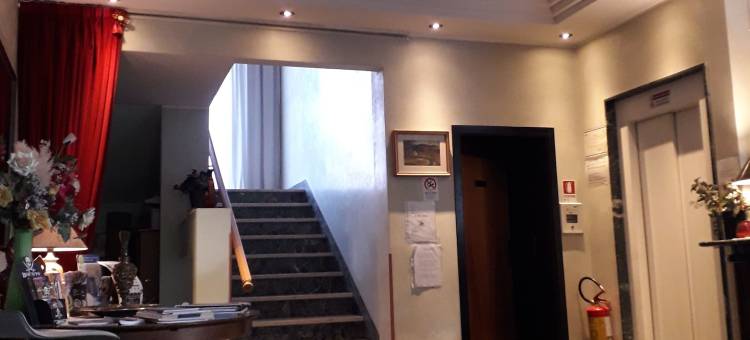 里米尼尼亚加拉酒店(Hotel Niagara Rimini)图片