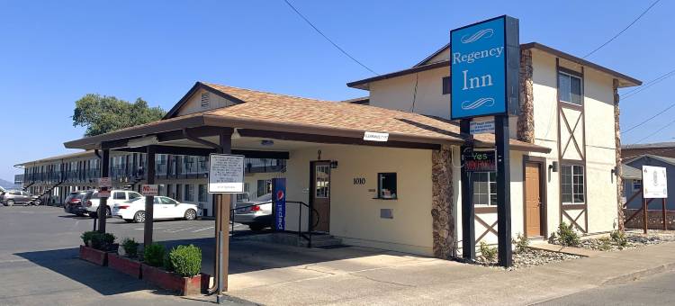 莱克波特丽晶酒店(Regency Inn Lakeport)图片