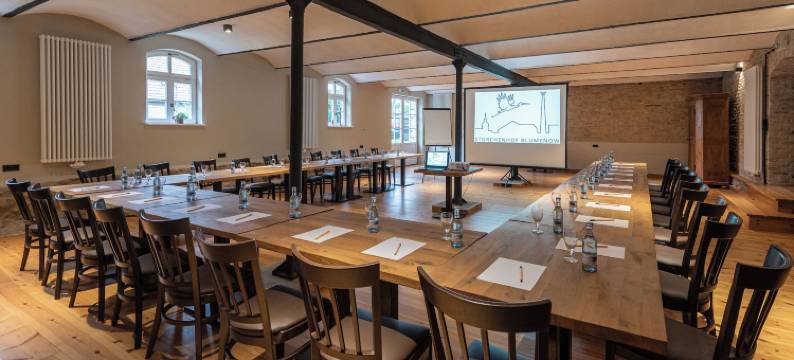 斯托尔岑霍夫布卢梅诺夫(Storchenhof Blumenow)图片