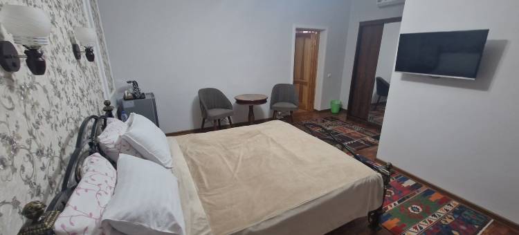 库文乔伊博努酒店(Hotel Kuvonchoy Bonu)图片