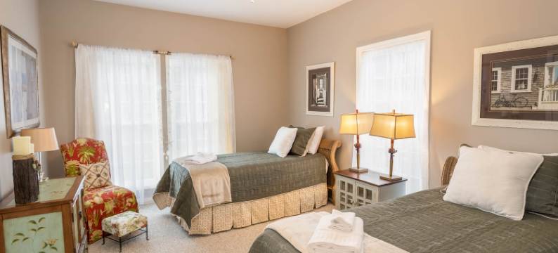 Charming Cabin with Scenic Views and Gas Fireplace - Tranquil Mountain Retreat图片