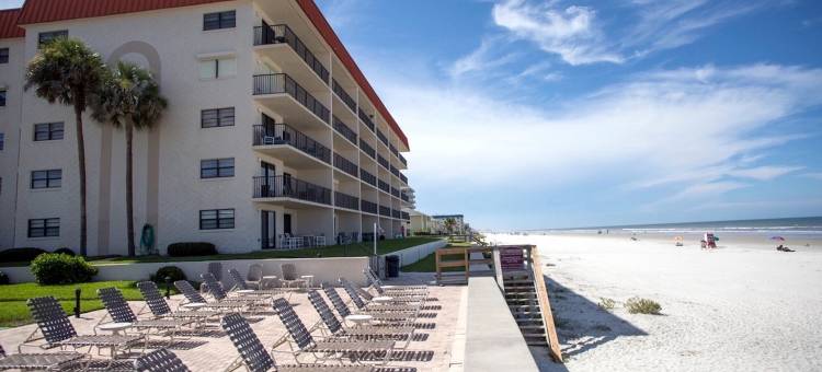 Beach View and Pool Access - Bright and Inviting Getaway图片