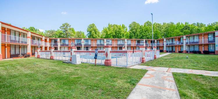 OYO酒店-格林斯伯勒东I40(OYO Hotel Greensboro East I 40)图片